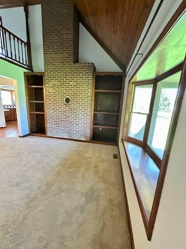 13181 Basil Rd Nw, House other with 3 bedrooms, 2 bathrooms and null parking in Baltimore OH | Image 8