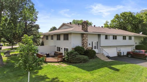 1679 Hickory Hill Dr, Eagan, MN, 55122-2527 | Card Image