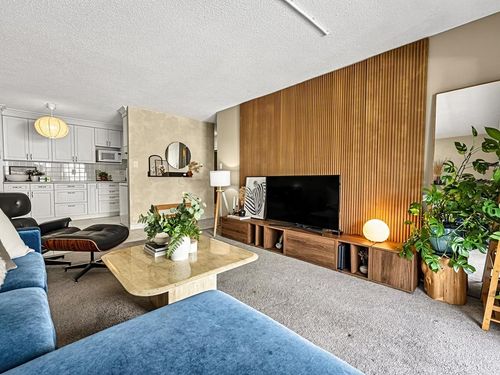 309-275 W 2nd Street, North Vancouver, BC, V7M1C9 | Card Image