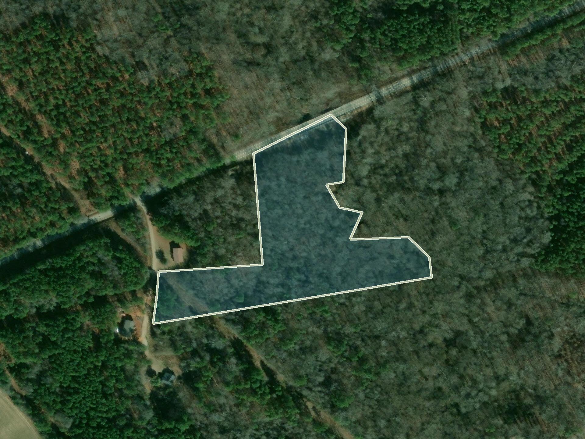 Land in Chesterfield 3