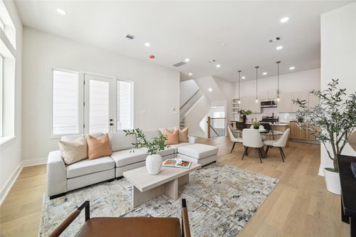 c-3911 Tulane St, Houston, TX, 77018-6619 | Card Image