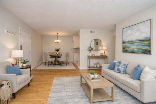 apt-5e-1402 Camp Rd, Charleston, SC, 29412-3711 | Card Image