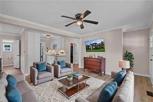 1006 De Gaule St, Newport News, VA, 23605-2415 | Card Image