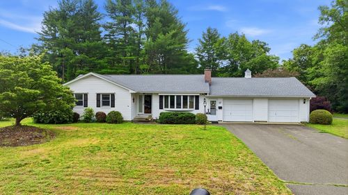 48 Hickory Dr, Northampton, MA, 01062-3408 | Card Image