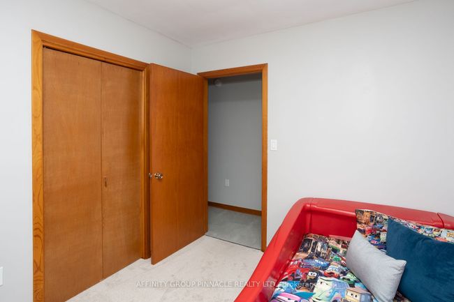 44 St David St, House other with 5 bedrooms, 2 bathrooms and 4 parking in Lindsay ON | Image 19