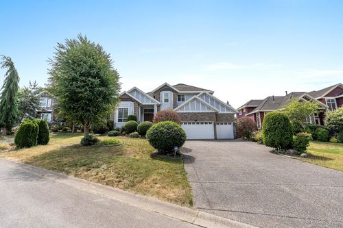 11255 164 St, Surrey, BC, V4N5E1 | Card Image