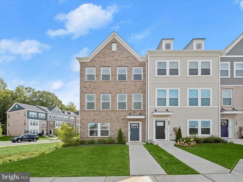 6876 Barrowfield Pl, Bryans Road, MD, 20616-7040 | Card Image
