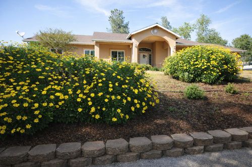 41121 Long Hollow Dr, Coarsegold, CA, 93614 | Card Image