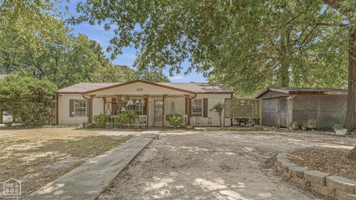 215 W Easy Street, Jonesboro, AR, 72401 | Card Image
