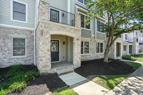 303-6001 Canyon Creek Dr, Dublin, OH, 43016-7411 | Card Image