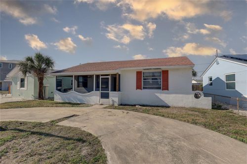 440 S Bayshore Dr, MADEIRA BEACH, FL, 33708-2306 | Card Image