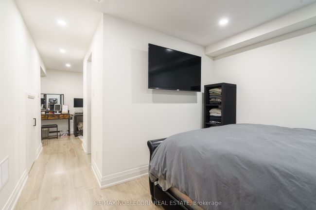 115 William Roe Blvd, House other with 5 bedrooms, 3 bathrooms and 3 parking in Newmarket ON | Image 45