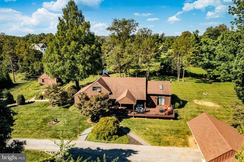 361 Glen Mills Rd, THORNTON, PA, 19373-1044 | Card Image