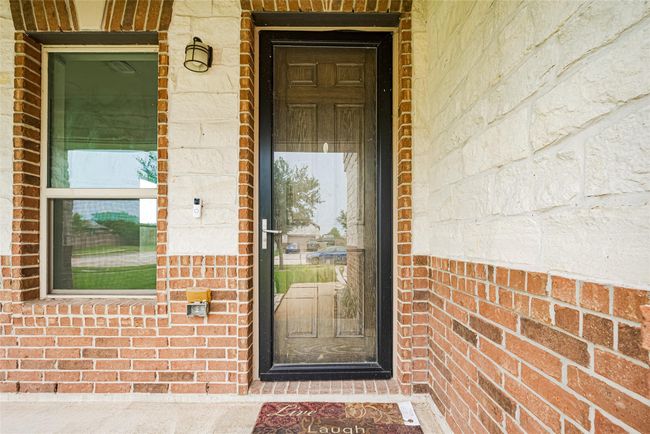 3215 Laurel Bend Ln, House other with 4 bedrooms, 3 bathrooms and 2 parking in Pearland TX | Image 5