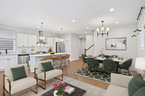 432 Becanni Ln, Nashville, TN, 37209-2596 | Card Image