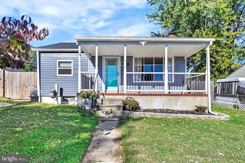 6 Gyro Dr, MIDDLE RIVER, MD, 21220-4519 | Card Image