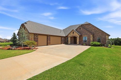 2174 County Street 2945, Blanchard, OK, 73010-4277 | Card Image