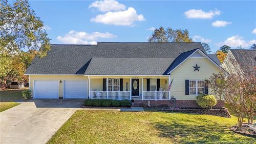 2833 Beringer Dr, Fayetteville, NC, 28306-8992 | Card Image