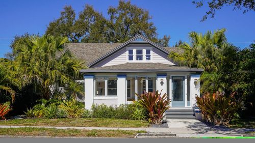 115 21st Ave Ne, ST PETERSBURG, FL, 33704-4540 | Card Image