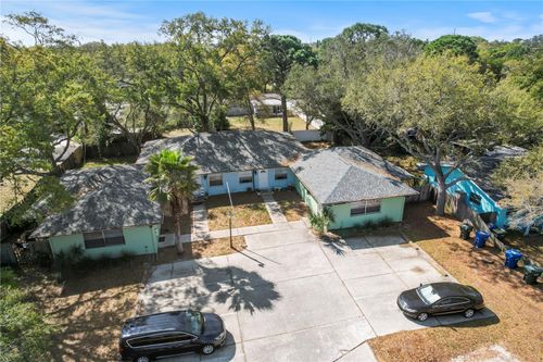 c-2272 16th Ave Sw, LARGO, FL, 33770-4705 | Card Image