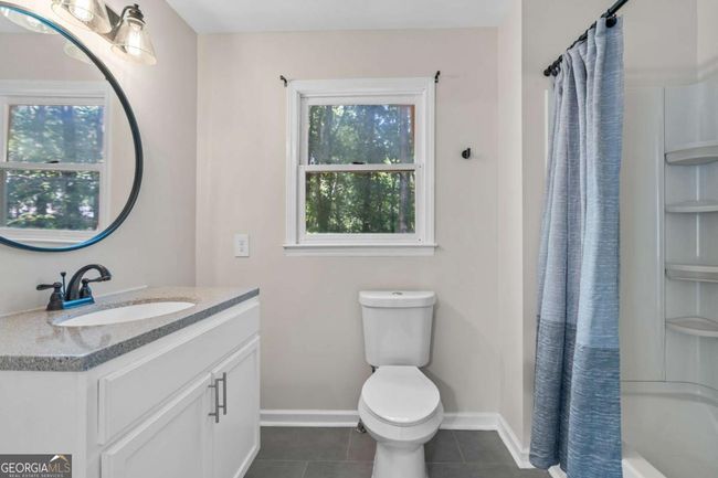 4617 Kingswood Dr, House other with 3 bedrooms, 2 bathrooms and 2 parking in Flowery Branch GA | Image 17