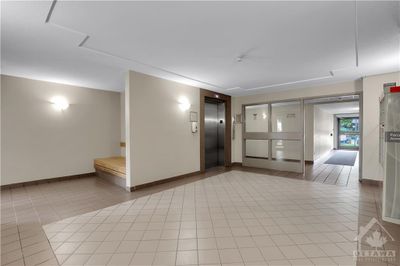 307 - 270 Brittany Dr, Condo with 1 bedrooms, 1 bathrooms and null parking in Ottawa ON | Image 3