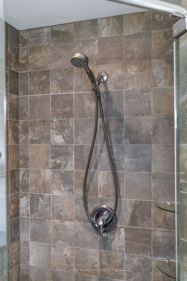 2 Oak Ridge Dr, House other with 4 bedrooms, 4 bathrooms and 8 parking in Stirling ON | Image 34
