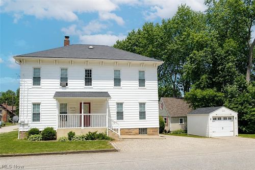318 N Pardee St, Wadsworth, OH, 44281-1577 | Card Image