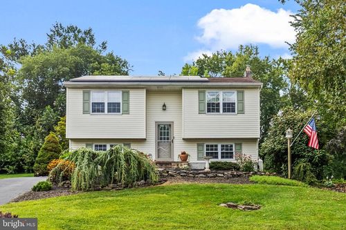 885 Hilltop Dr, MOUNT JOY, PA, 17552-9224 | Card Image