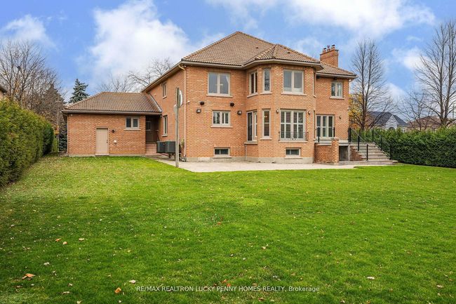 16 Noble St, House other with 7 bedrooms, 6 bathrooms and 12 parking in Markham ON | Image 39