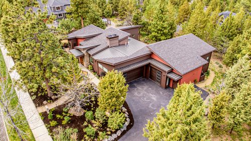 874 Nw Haleakala Way, Bend, OR, 97703-6726 | Card Image