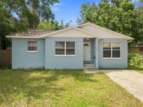1037 E Yukon St, TAMPA, FL, 33604-1869 | Card Image