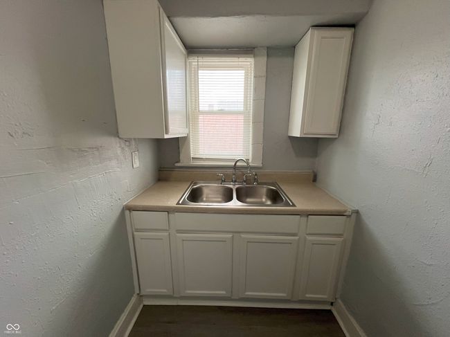 APT-4 - 4224 Unit 4 E Washington St, House other with 1 bedrooms, 1 bathrooms and null parking in Indianapolis IN | Image 6