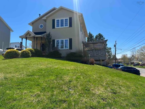 17 Macquarrie Drive, Port Hawkesbury, NS, B9A2K7 | Card Image