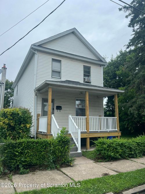 407 1st St, Hanover Twp, PA, 18706-5238 | Card Image