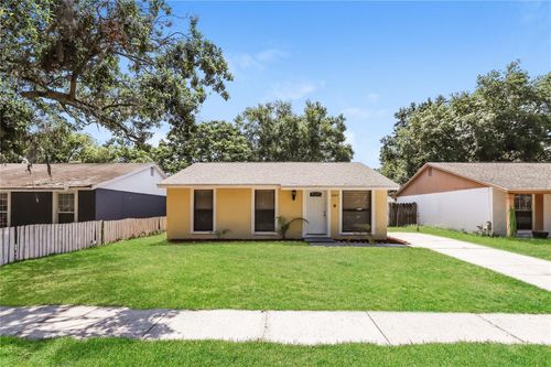 16017 Splitlog Dr, TAMPA, FL, 33618-1409 | Card Image