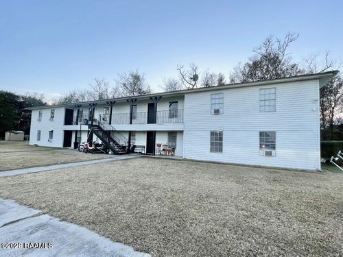 7-391 W Railroad St, Arnaudville, LA, 70512-6126 | Card Image
