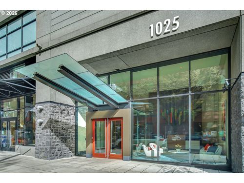 717-1025 Nw Couch St, Portland, OR, 97209-4199 | Card Image