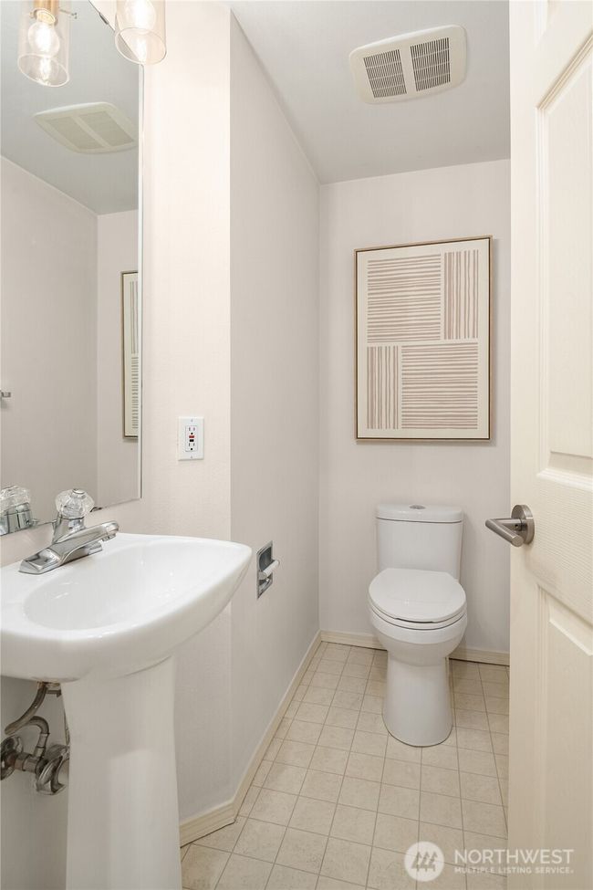POWDER ROOM | Image 14