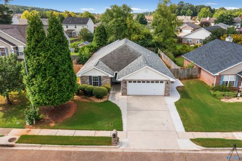 122 Cloverwood Dr Sw, Huntsville, AL, 35824-2508 | Card Image