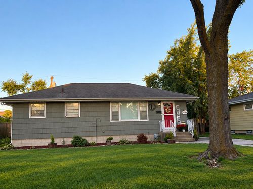 8042 Tapper Ave, Munster, IN, 46321-1313 | Card Image