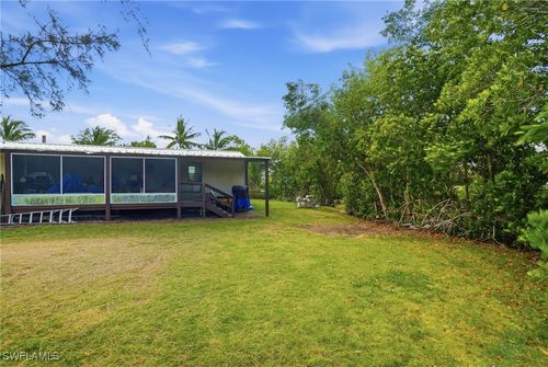 103 Egret Ln, EVERGLADES CITY, FL, 34139 | Card Image