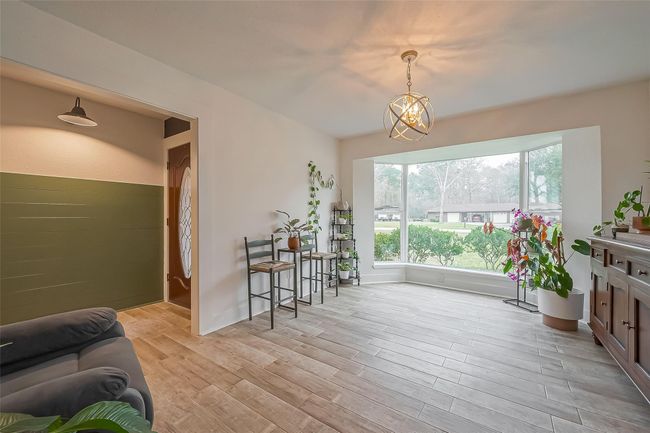 419 Magnolia Bnd, House other with 3 bedrooms, 2 bathrooms and 2 parking in New Caney TX | Image 6