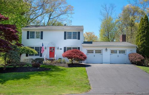 69 Oriole Street, Orangetown, NY, 10965 | Card Image