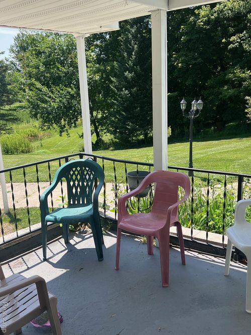 13054 Shaftsburg Rd, Perry, MI, 48872-8190 | Card Image