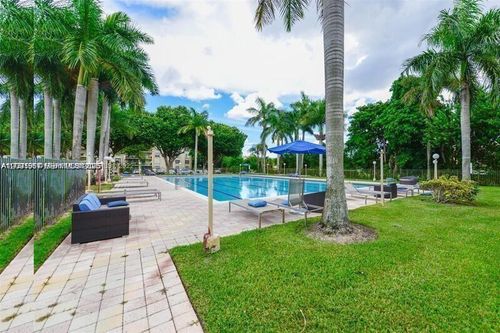 612-9360 Fontainebleau Blvd, Miami, FL, 33172-5618 | Card Image
