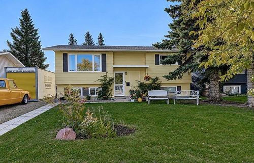 9715 Prairie Rd, Grande Prairie, AB, T8V3Z1 | Card Image