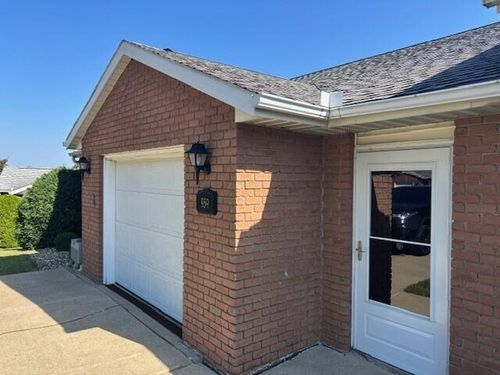 959 Avalon Dr, Ashland, OH, 44805-3609 | Card Image