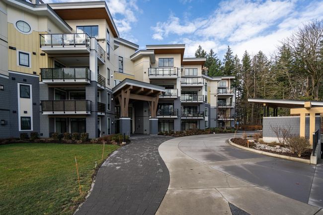 209 - 5384 Tyee Lane, Condo with 2 bedrooms, 2 bathrooms and 1 parking in Chilliwack BC | Image 3