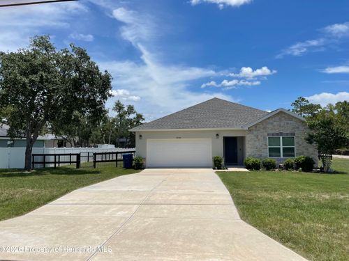 13084 Motmot Rd, WEEKI WACHEE, FL, 34614-2769 | Card Image